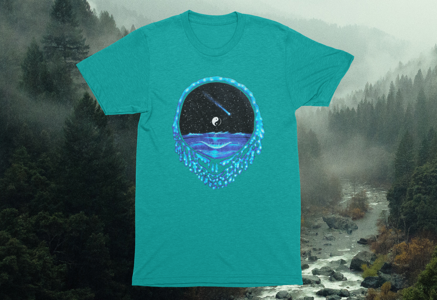District Women's T-Shirts